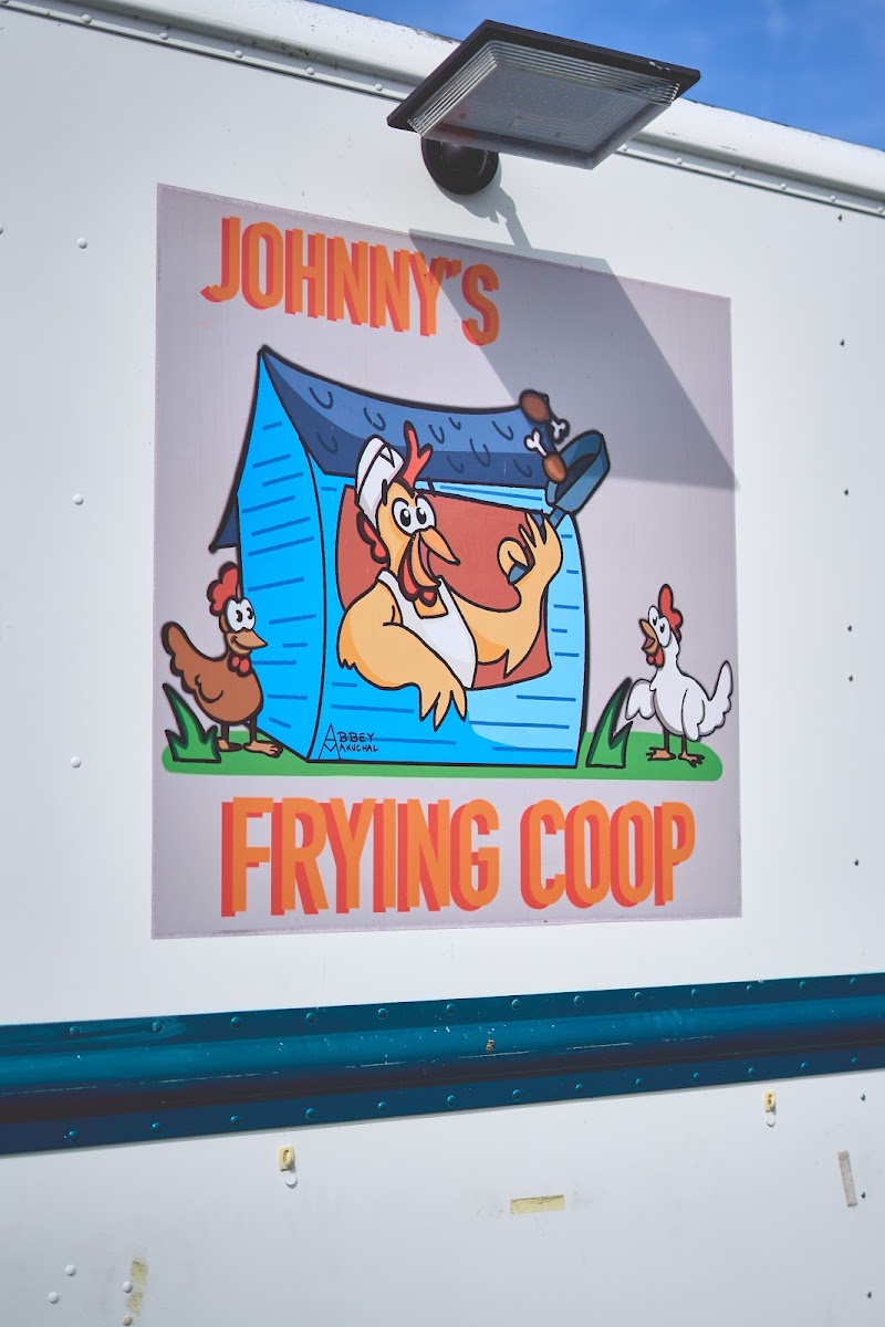 Johnny's Frying Coop Photo 2