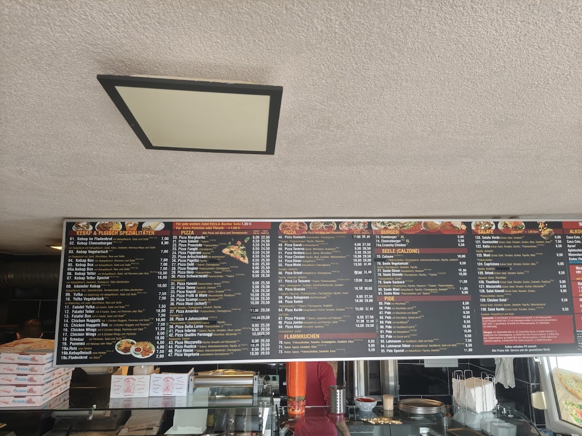 Maxi-Döner-Pizza Photo Menu 1