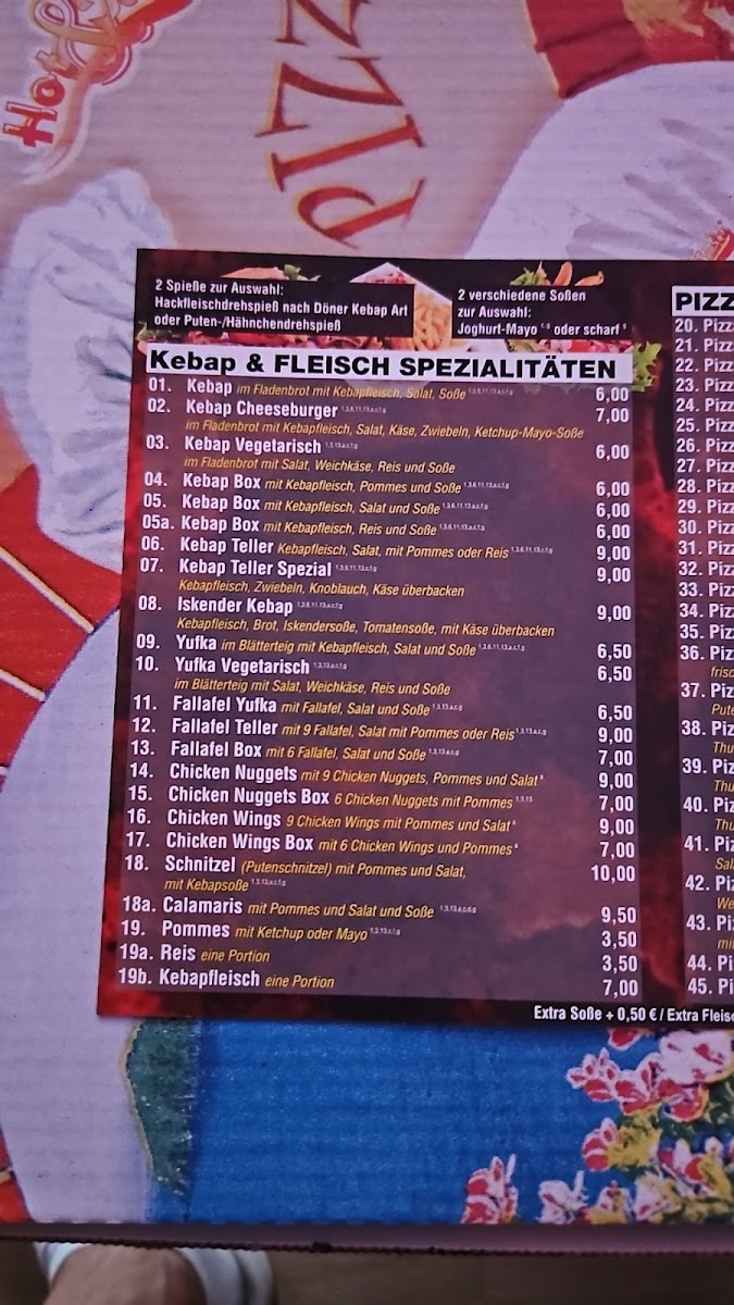 Maxi-Döner-Pizza Photo Menu 8