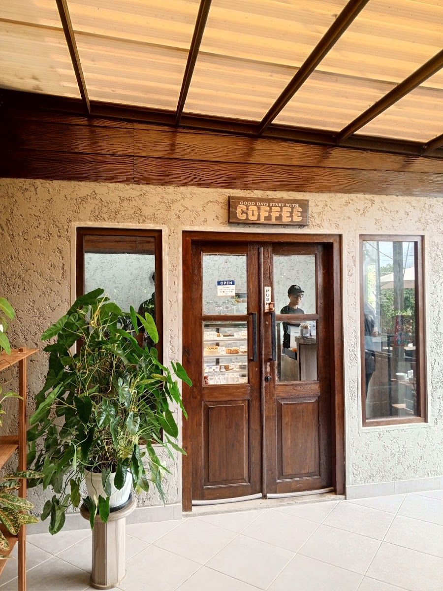 Habit Coffee Bali Photo 3