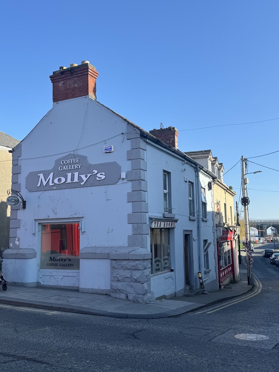 Molly's Coffee Gallery