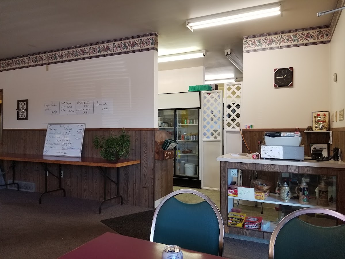 New Oil Can Diner Photo 1