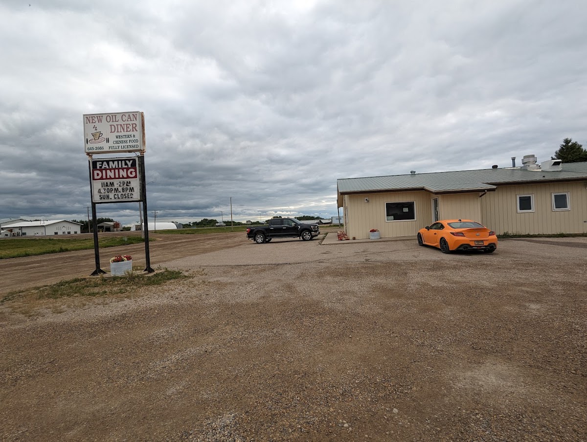 New Oil Can Diner Photo 3