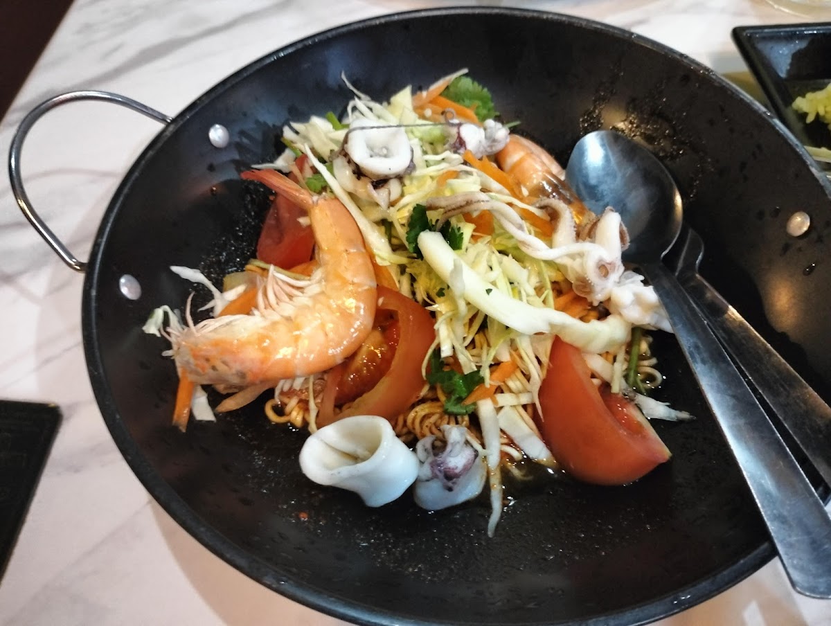 D'Hanee Thai Kitchen Photo 9