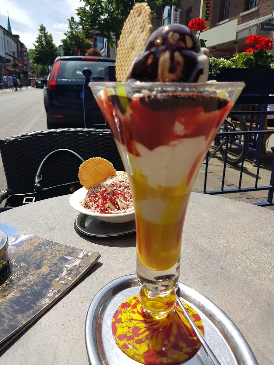 Ital. Eiscafé Monego Photo 5