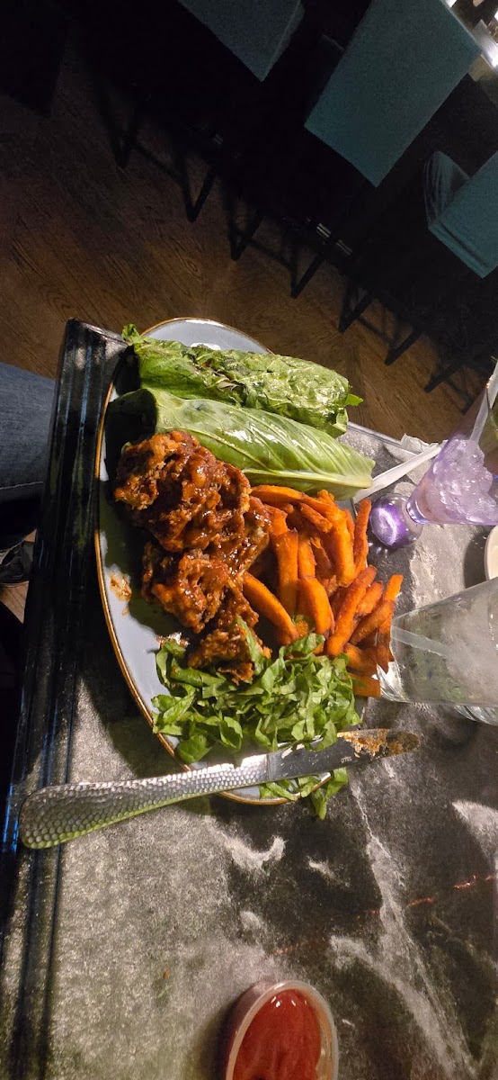 Seta Oasis Restaurant & Lounge Photo 5