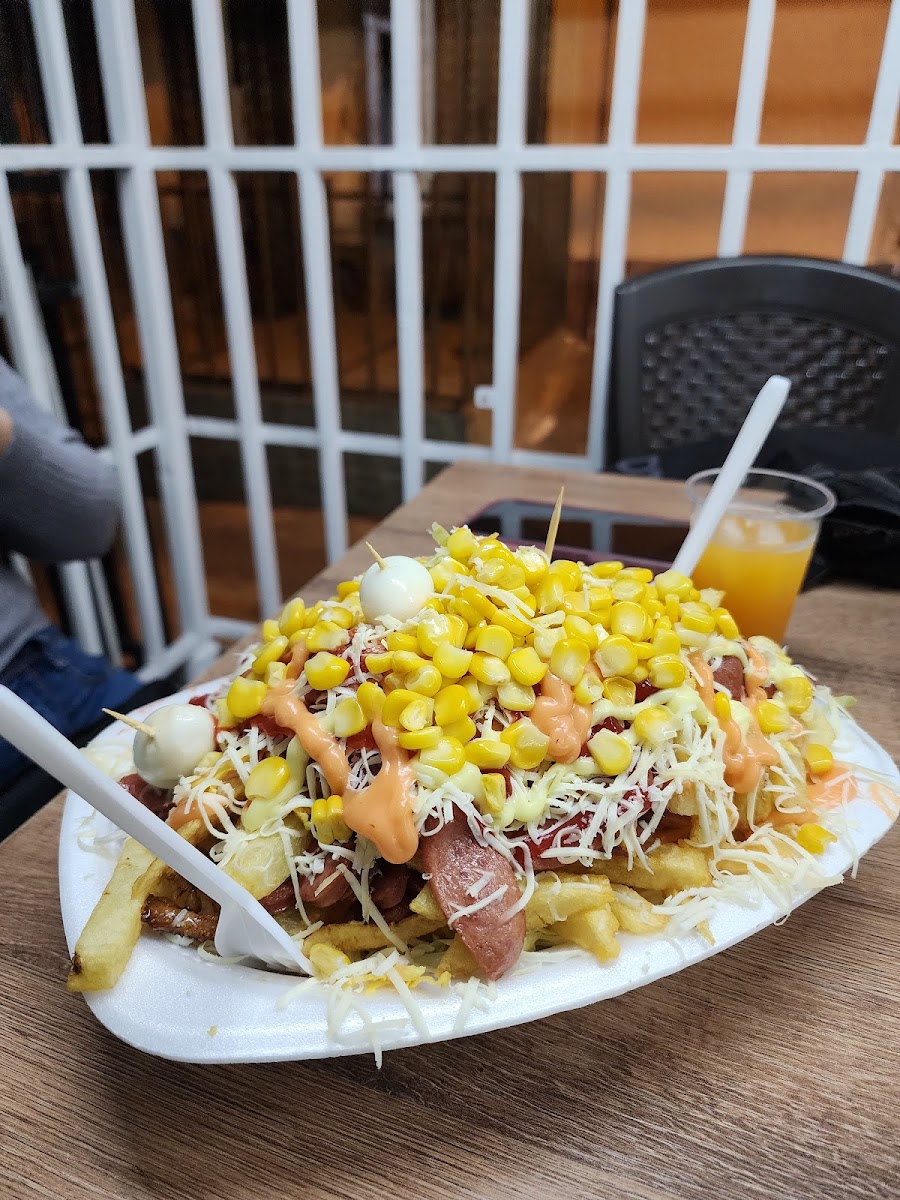 Las Costeñas Hamburguesas Y Salchipapas Photo 3