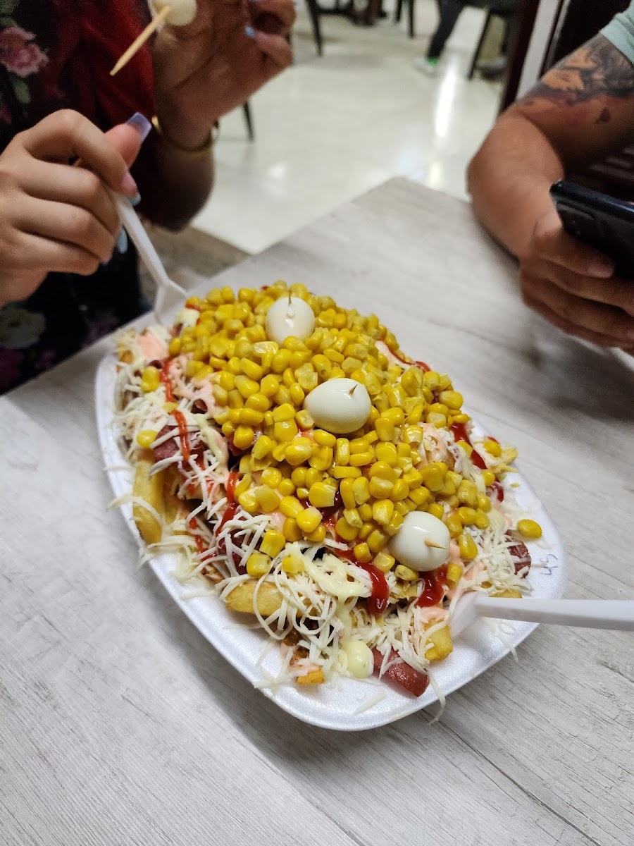 Las Costeñas Hamburguesas Y Salchipapas Photo 5