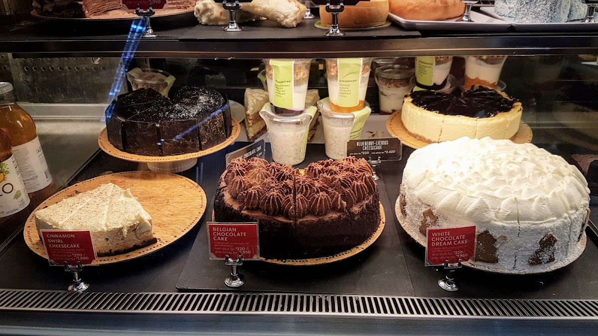 Starbucks NAIA Terminal 1 Photo 3