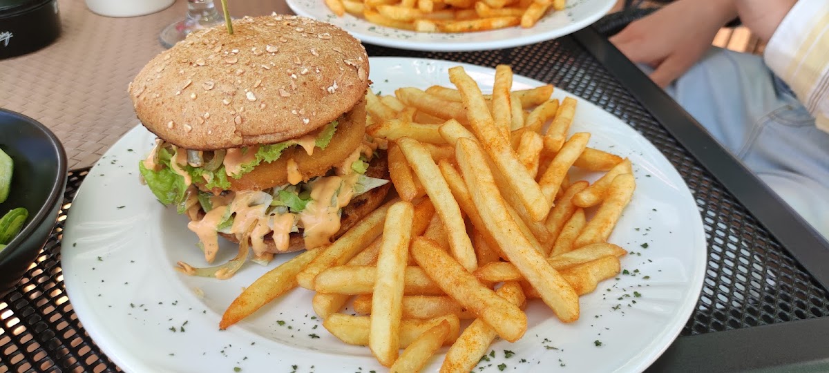 Elio's Grillhouse Photo 4