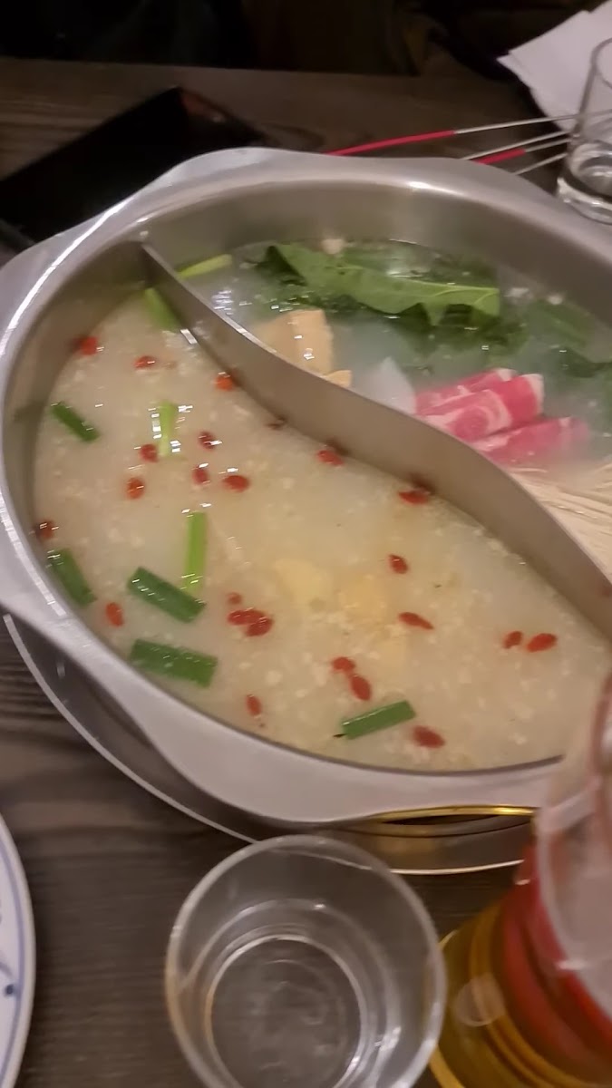 Sichuan House Photo 2