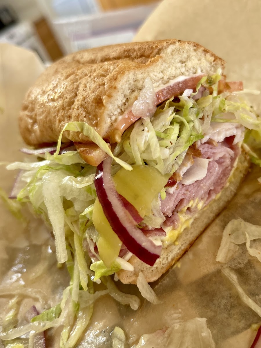 Gilligan’s Sandwich Shop Photo 3