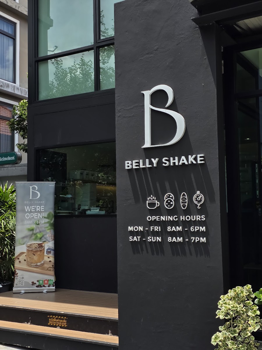 Belly Shake - เบลลี่ เชค คาเฟ่ Photo 3