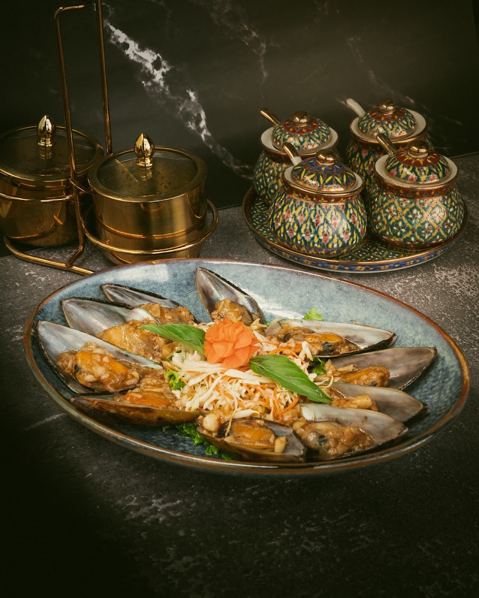 Nok Yung Thai Cuisine Photo 3