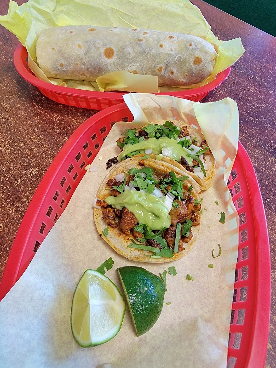 El Palenque Taco Shop Photo 7