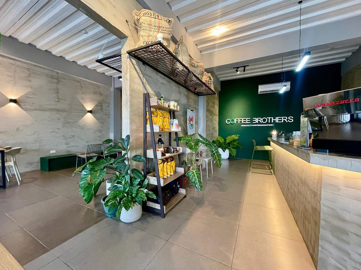 Coffee Brothers Surallah - Specialty Coffee and Roastery Photo 4