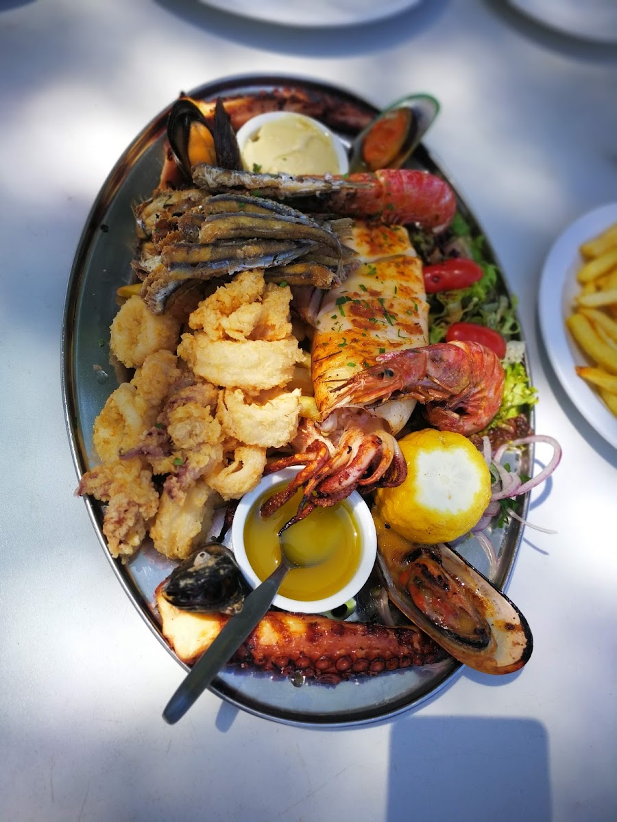 Kyano beach restaurant Photo 5