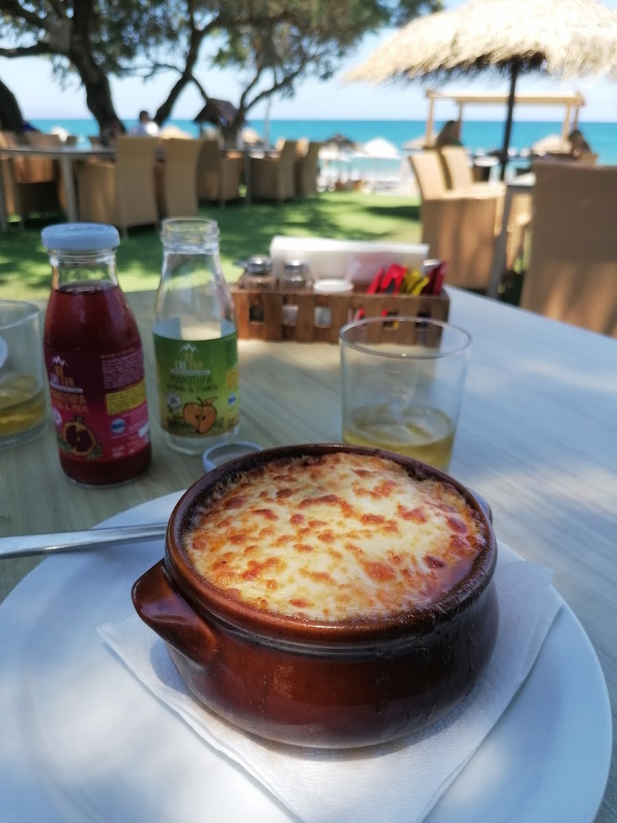Kyano beach restaurant Photo 8