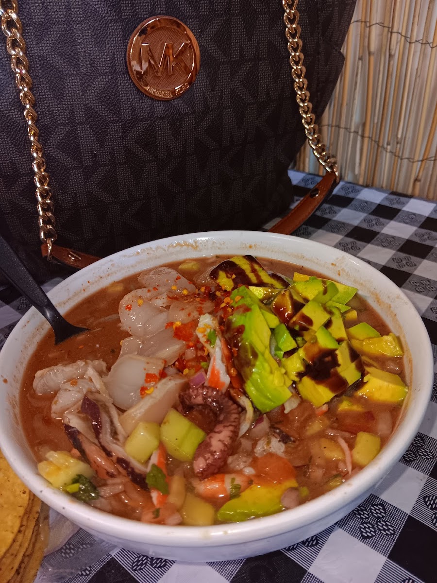 Mariscos la marina Photo 5