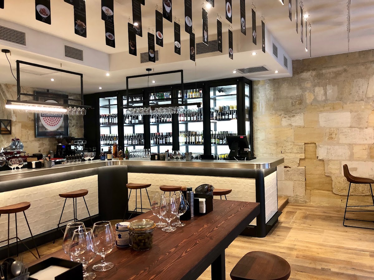 L’avant comptoir du palais