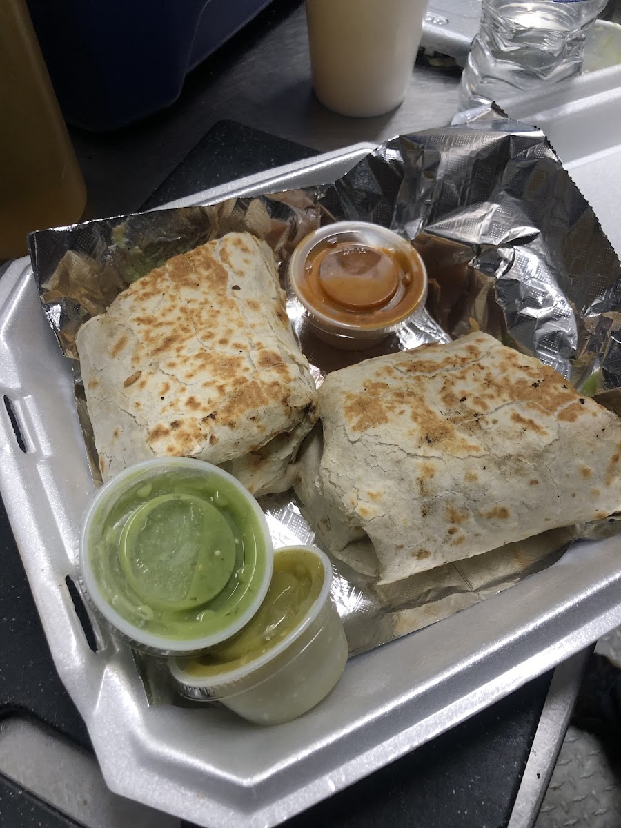 La Poblanita taco truck Photo 6