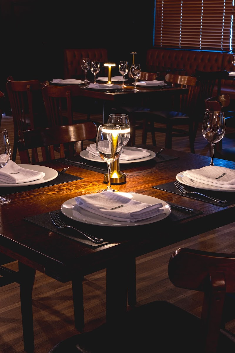 Mistretta Tavern Photo 4