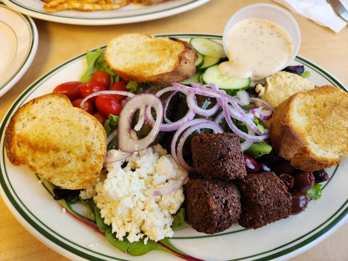 Four Corners Luncheonette Photo 8