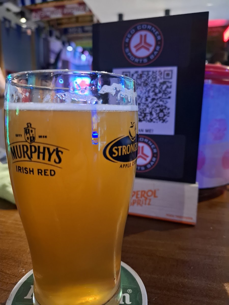 Red Corner Sports Bar Photo 9