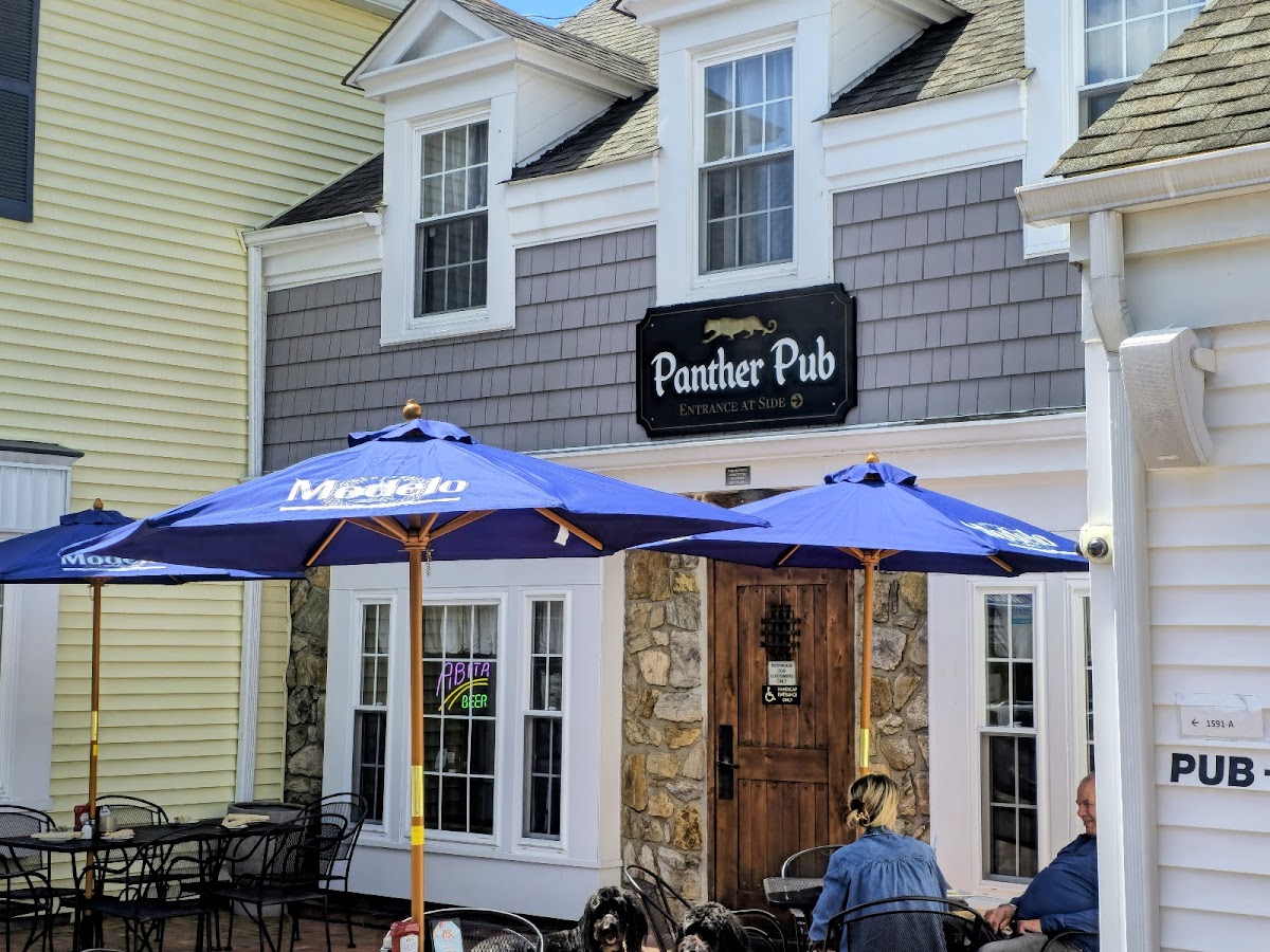 Panther Pub Photo 5