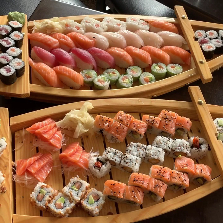 Issy Tokyo Photo 2