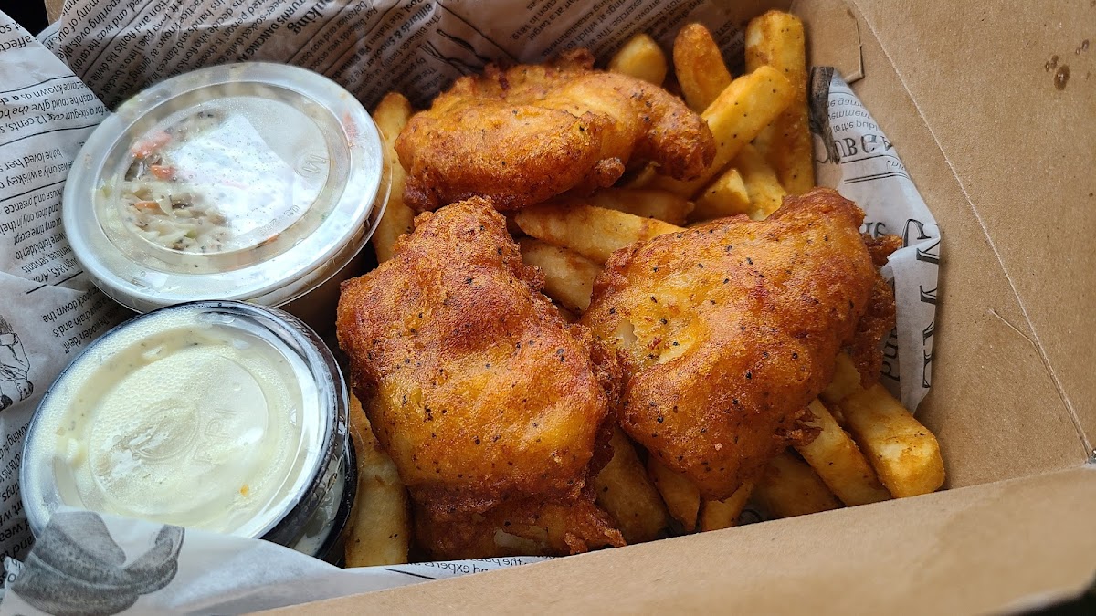 Wild Catch English Style Fish & Chips Photo 8