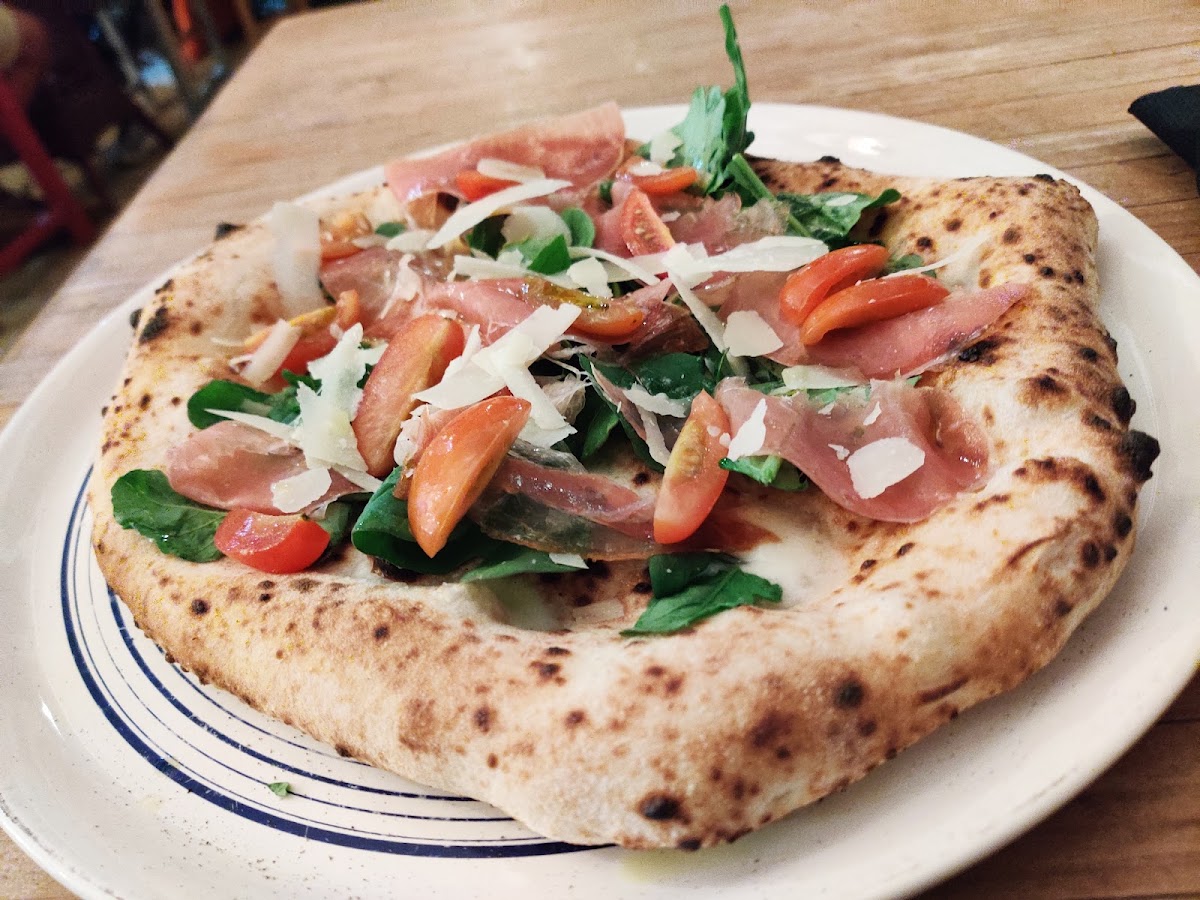 7 Sensi pizzeria Napoletana Photo 7