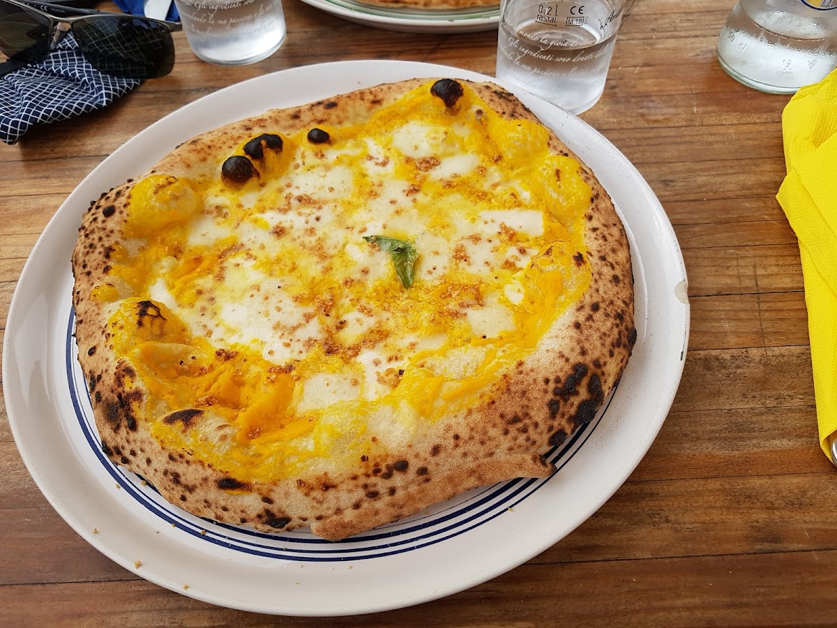 7 Sensi pizzeria Napoletana Photo 9