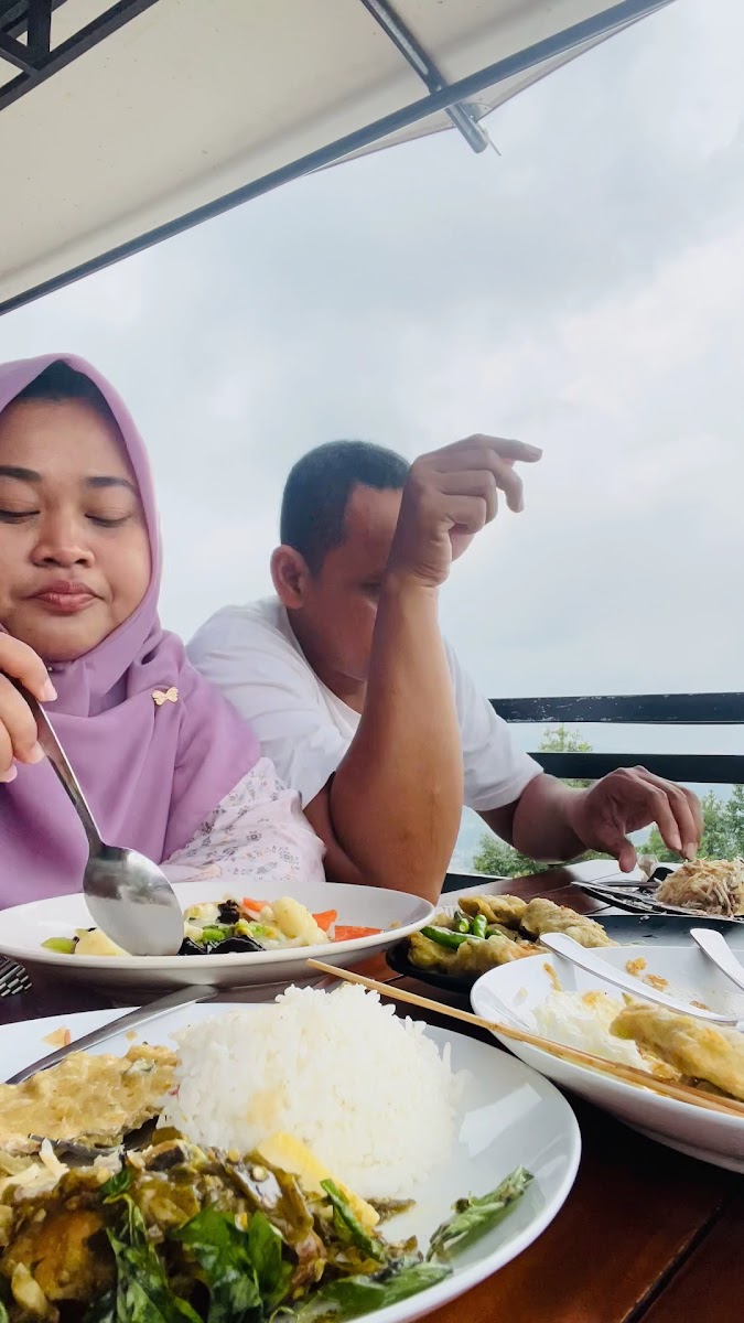 Bukit Senja Cafe Photo 2