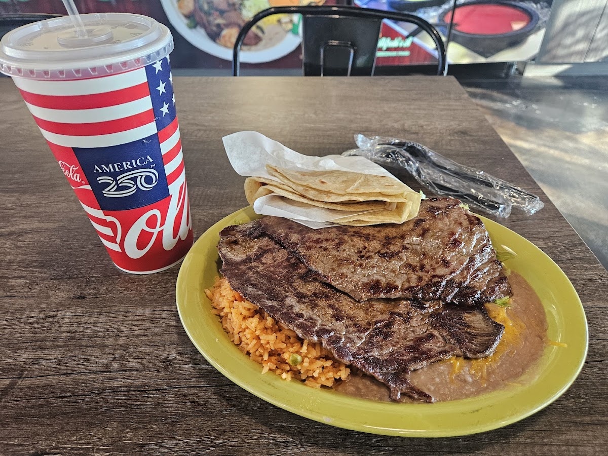 Alfredo’s A Mexican Food Photo 3