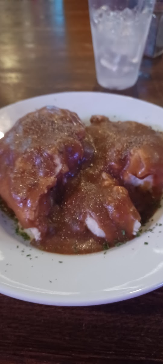 Lucky Irish Pub and Grill Photo 7