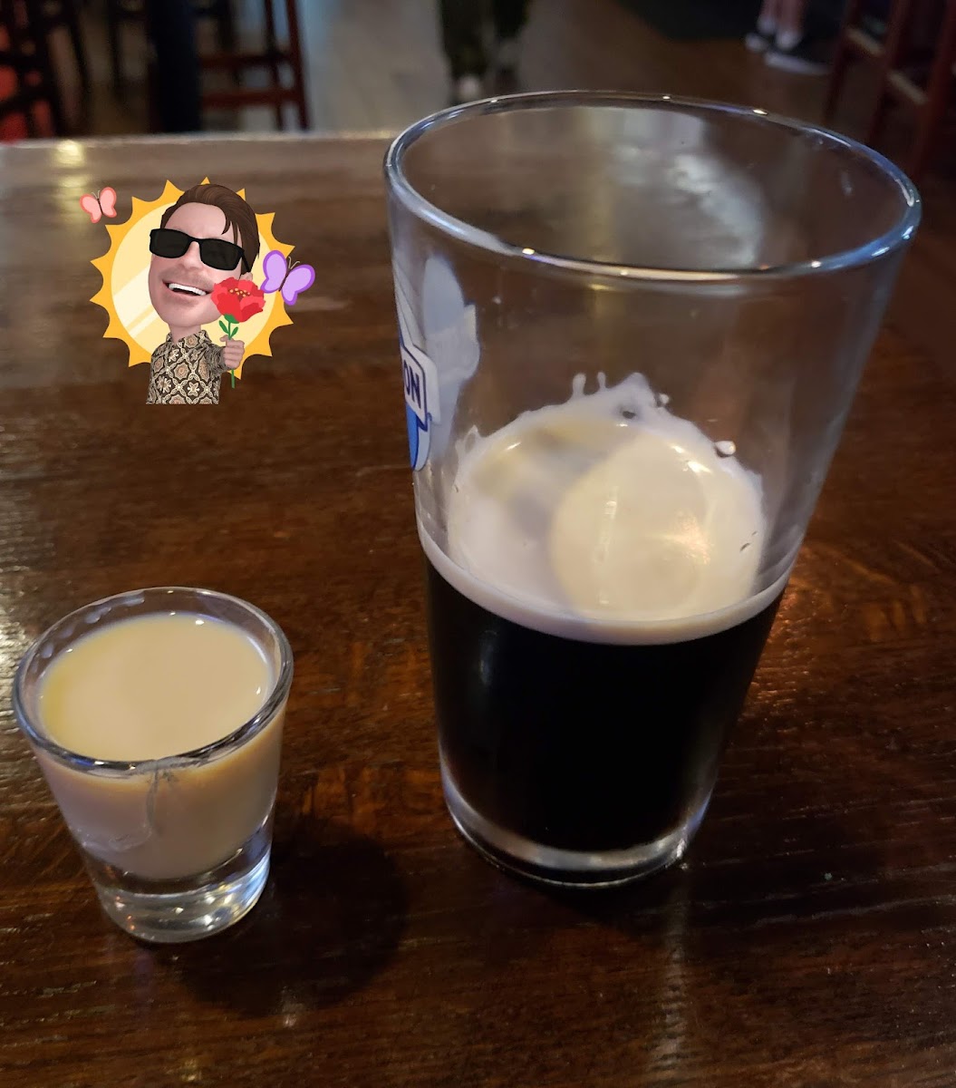 Lucky Irish Pub and Grill Photo 9