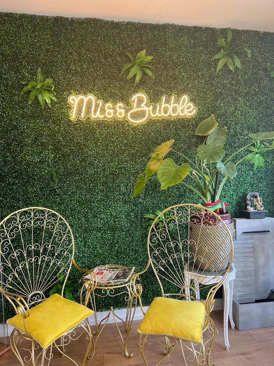 Miss Bubble