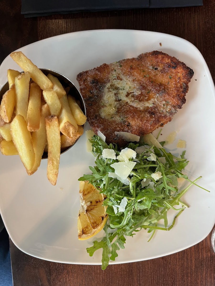 Mariner Restaurant Photo 3