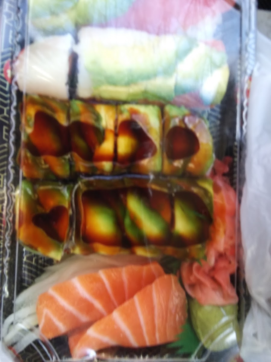 Osaka Sushi & Hibachi Photo 8