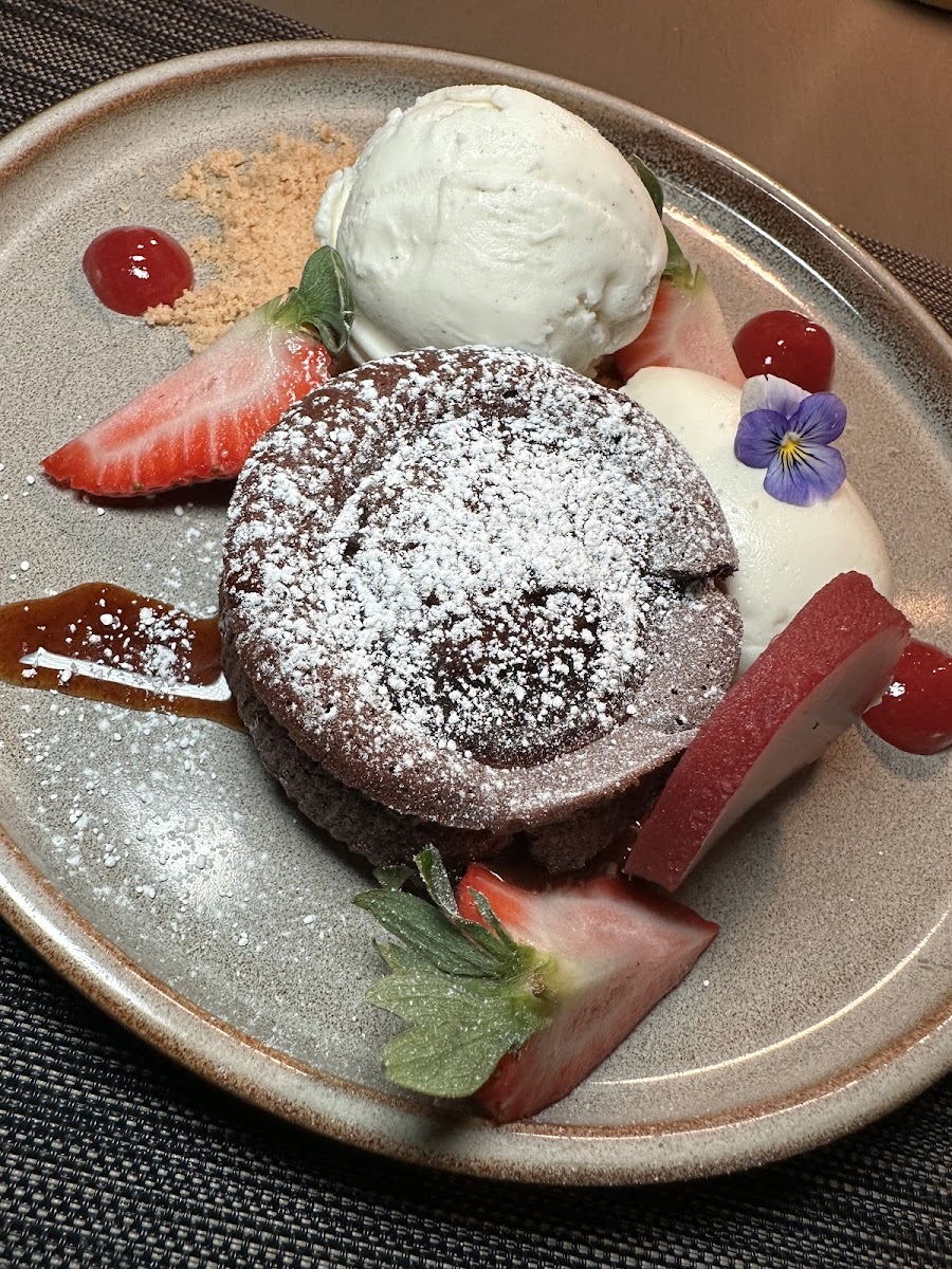 Gala Restaurant & Muse Bar Photo 5