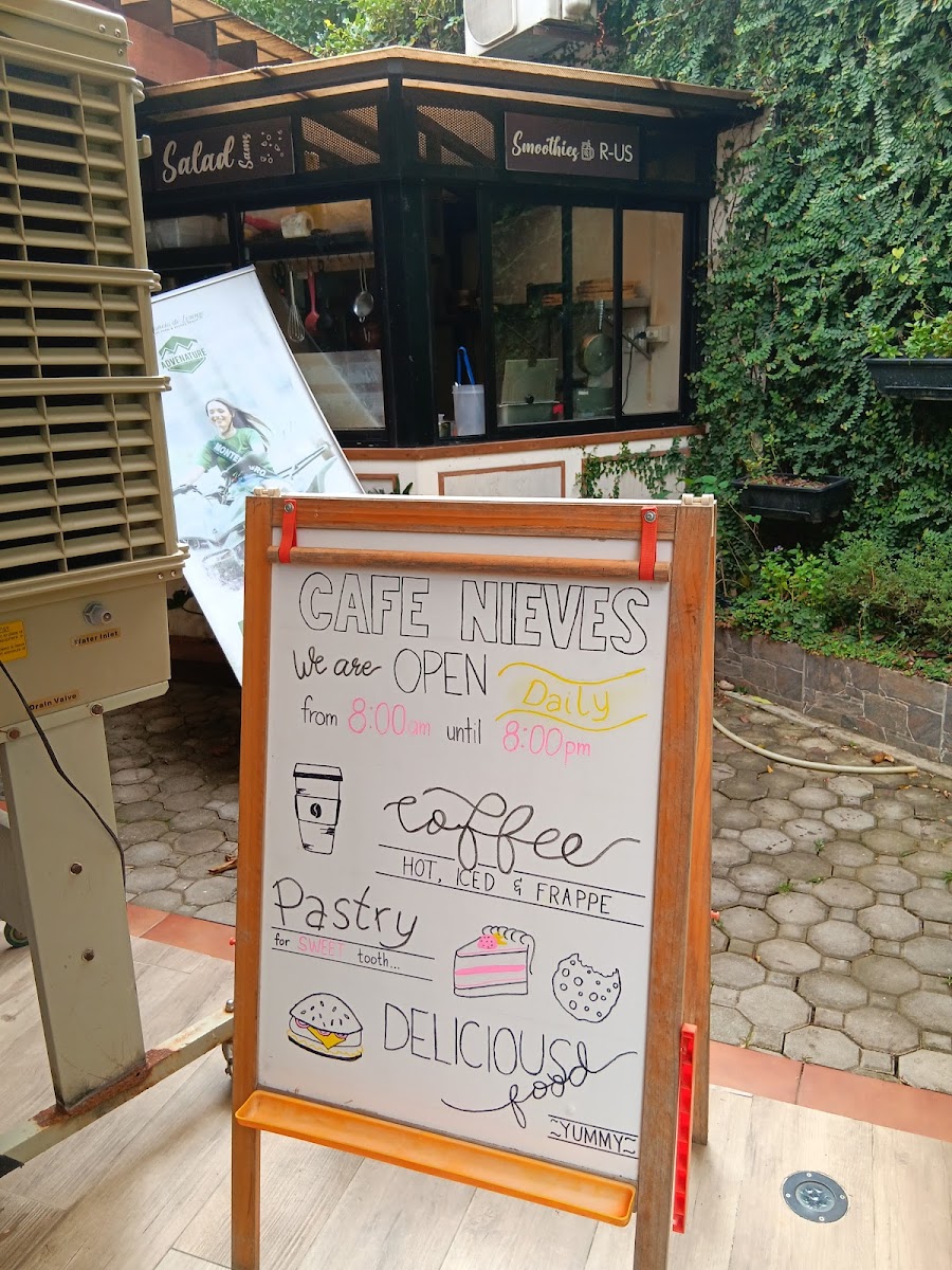 Cafe Nieves Photo Menu 8