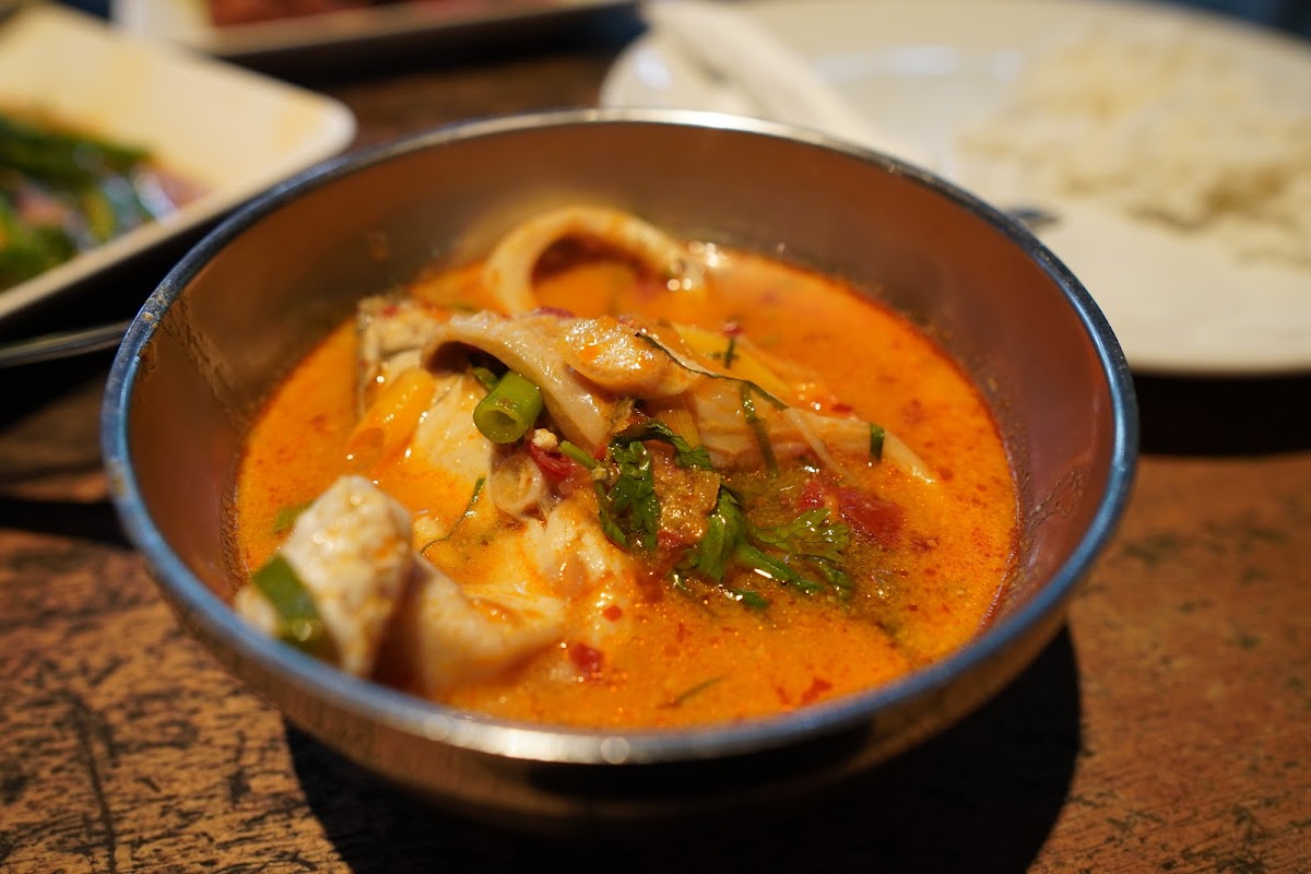 Ma-ni Thai Cuisine Photo 7