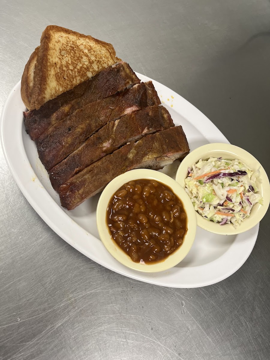 Day's Grill & Smoke House Photo 10