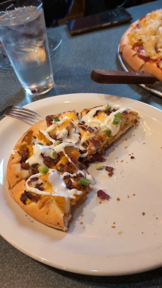 Second Avenue Pizza Photo 2