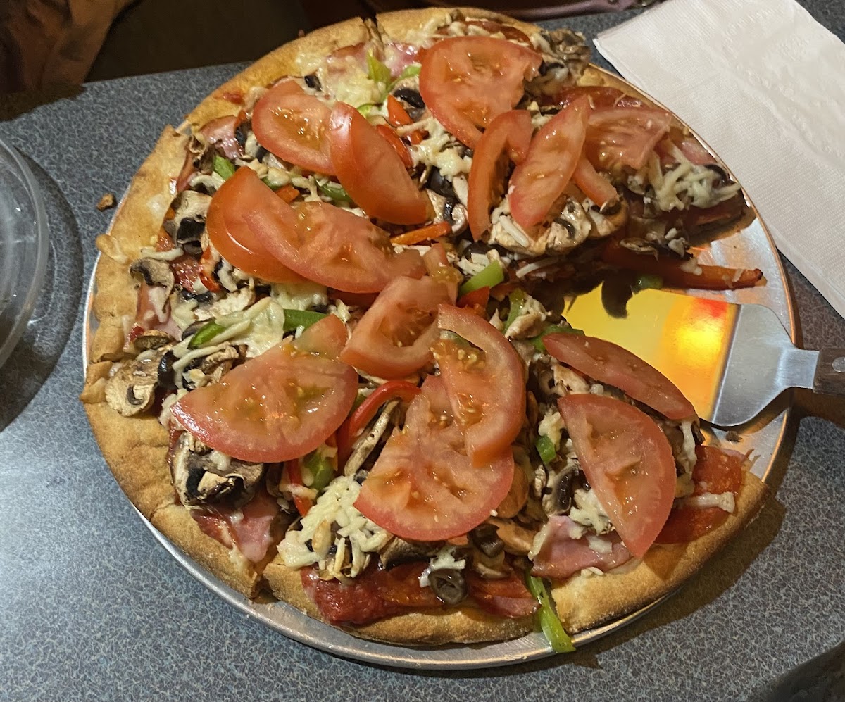 Second Avenue Pizza Photo 4