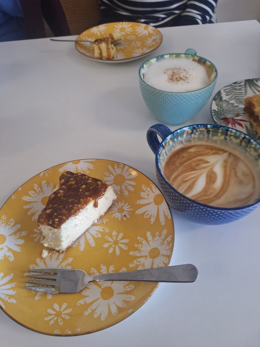 Vars & Java Cafe Photo 5