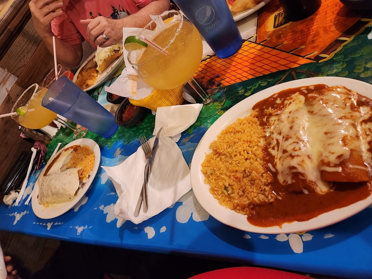 Lomitas Mexican Restaurant Photo 4