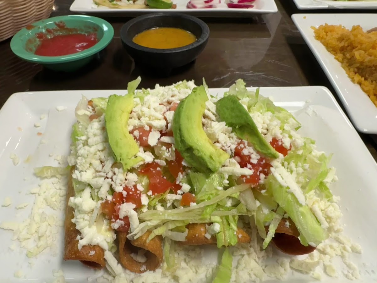 Antojitos Mexican Cuisine Photo 2