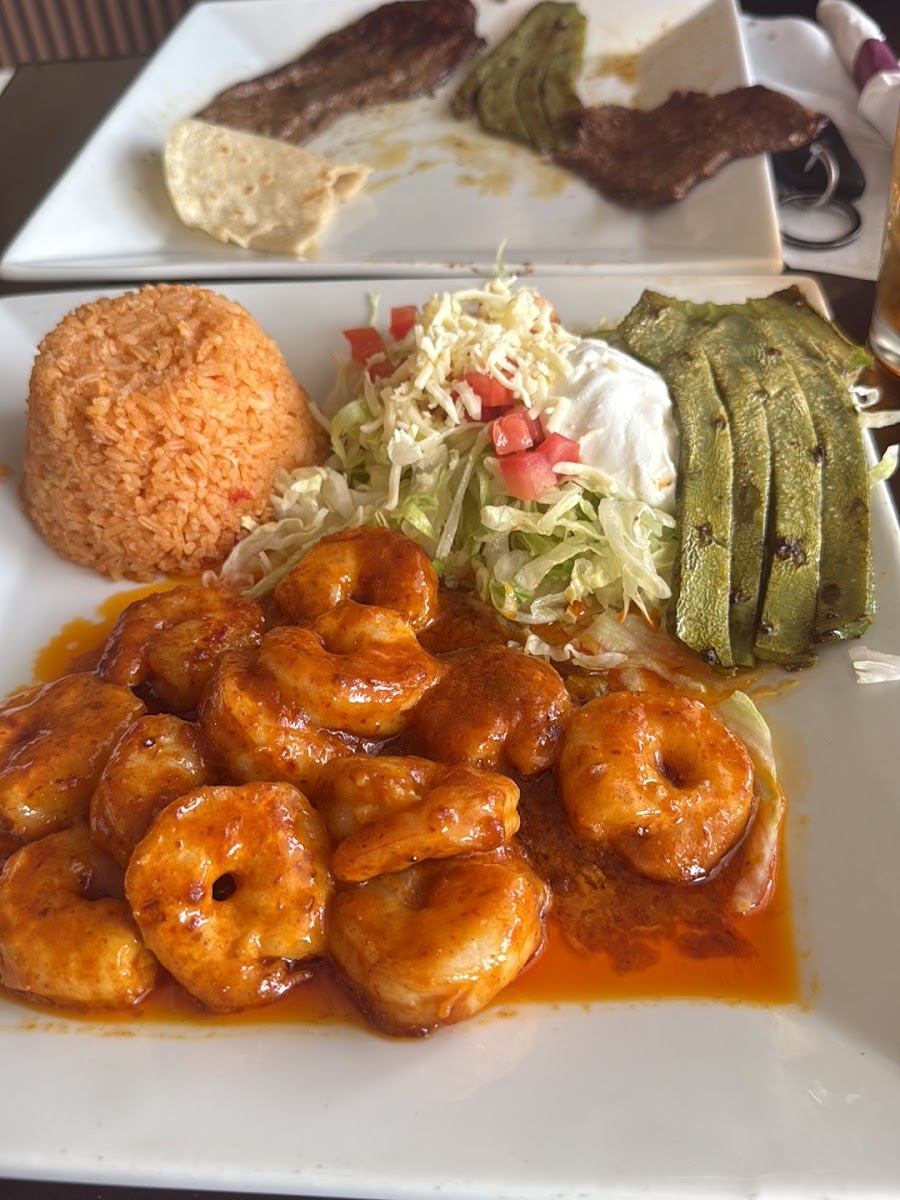 Antojitos Mexican Cuisine Photo 3